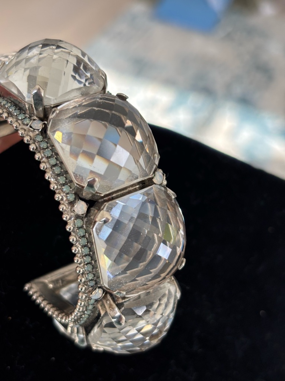 Sorrelli Aegean Sea Stunning Swarovski Crystal Vintage Cuff Bracelet